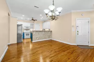 215 Arbours Commons Ct, Spartanburg, SC 29307 - Photo 9