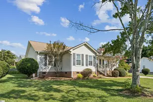124 Zion School Rd, Easley, SC 29642 - Photo 9