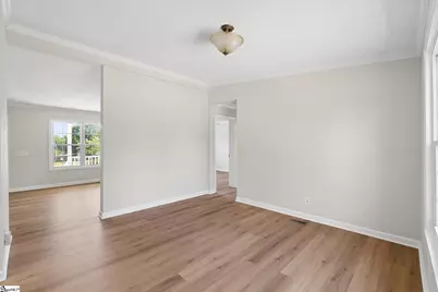 425 Roe Road, Greenville, SC 29611 - Photo 9