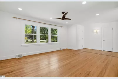 318 Elizabeth Drive, Greenville, SC 29615 - Photo 3