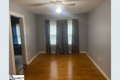 20 Lindberg Avenue, Greenville, SC 29601 - Photo 11