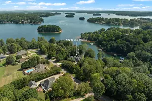 122 S Oak Pointe Dr, Seneca, SC 29672 - Photo 45