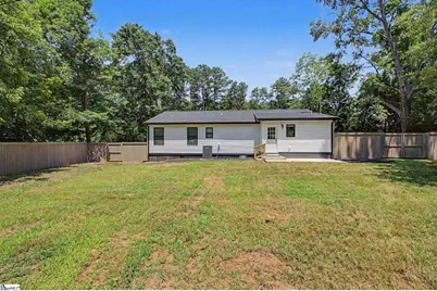2611 Anderson Highway, Williamston, SC 29697 - Photo 7