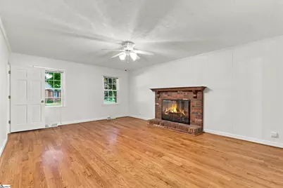 200 Connecticut Drive, Greenville, SC 29615 - Photo 5