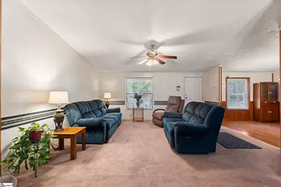 695 Miller Road, Woodruff, SC 29388 - Photo 9