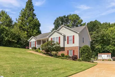 125 Woodcreek Drive, Spartanburg, SC 29303 - Photo 3