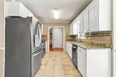 125 Woodcreek Drive, Spartanburg, SC 29303 - Photo 13