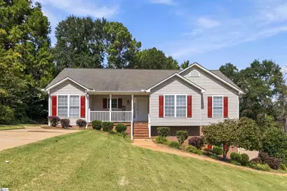 125 Woodcreek Drive, Spartanburg, SC 29303 - Photo 1