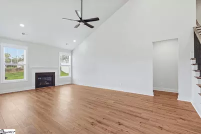 1006 Fox Hollow Street, Spartanburg, SC 29303 - Photo 11