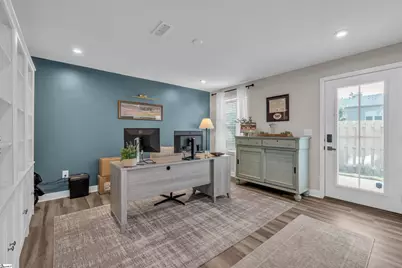 29 Questover Drive, Greenville, SC 29607 - Photo 5
