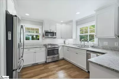 8 Charlotte Street, Greenville, SC 29607 - Photo 7