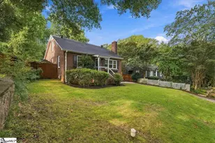 8 Charlotte St, Greenville, SC 29607 - Photo 3