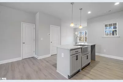 628 Forest Creek Circle, Greer, SC 29651 - Photo 7
