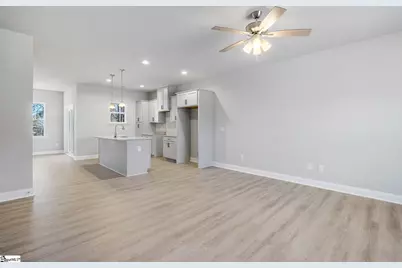 628 Forest Creek Circle, Greer, SC 29651 - Photo 3