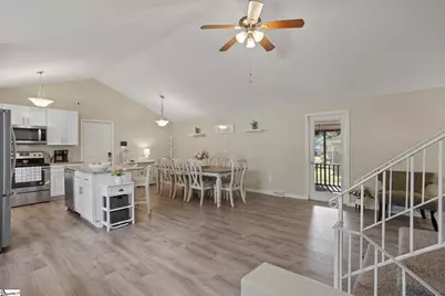 102 Branchview Court, Simpsonville, SC 29680 - Photo 5