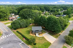 101 Agewood Dr, Simpsonville, SC 29680 - Photo 3