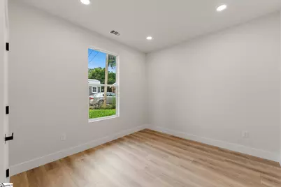 318 W Fredericks Street, Anderson, SC 29625 - Photo 27