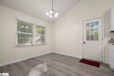 307 Sherondale Lane, Simpsonville, SC 29680 - Photo 9
