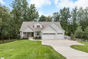 40 McCarrell Rd, Travelers Rest, SC 29690 - Photo 1