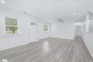7 Belvue School Rd, Travelers Rest, SC 29690 - Photo 5