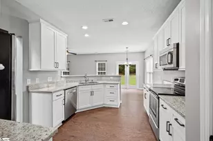 24 N Orchard Farms Ave, Simpsonville, SC 29681 - Photo 5