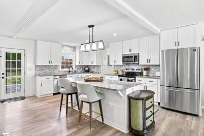 2 Crafton Street, Taylors, SC 29687 - Photo 5
