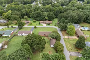 128 Twin Creek Dr, Boiling Springs, SC 29316 - Photo 39