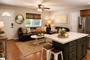 14059 E Camelia Ln, Seneca, SC 29678 - Photo 5