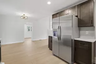 211 Elaine Ave, Taylors, SC 29687 - Photo 15