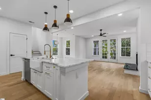 728 Rutherford Rd, Greenville, SC 29609 - Photo 9