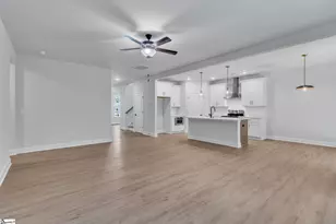 2 Henderson Dr, Travelers Rest, SC 29690 - Photo 13