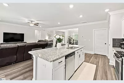 305 Rolling Waters Drive, Greenville, SC 29605 - Photo 7