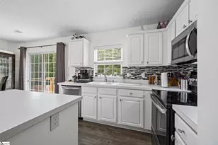 317 Hampton Ridge Dr, Greer, SC 29651 - Photo 9