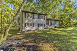 2020 Berrywood Ln, Clover, SC 29710 - Photo 3