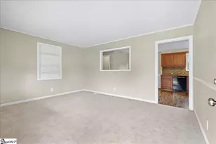 9 Alpha Dr, Greenville, SC 29605 - Photo 5
