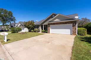 9 Tack Ln, Greer, SC 29650 - Photo 3