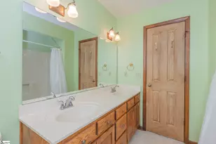 105 Old Forest Ln, Easley, SC 29640 - Photo 29