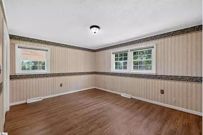 3858 N Highway 101, Greer, SC 29651 - Photo 15