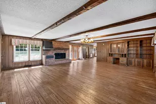 3858 N Hwy 101, Greer, SC 29651 - Photo 11