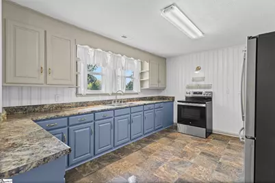4 Fowler Street, Liberty, SC 29657 - Photo 11