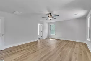 4 A Henderson Dr, Travelers Rest, SC 29690 - Photo 27