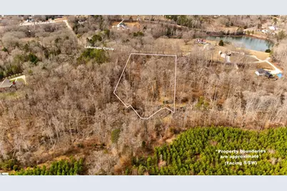 218 Lakeview Circle, Woodruff, SC 29388 - Photo 1