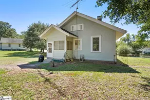 103 Davis St, Laurens, SC 29360 - Photo 13