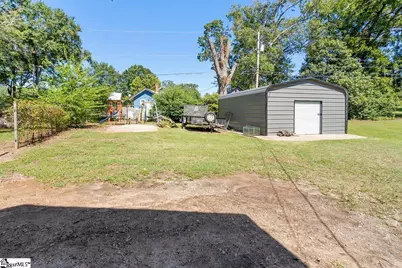 103 Davis Street, Laurens, SC 29360 - Photo 15