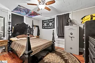 103 Davis St, Laurens, SC 29360 - Photo 9