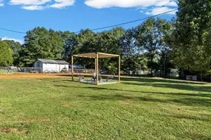 201 Foxfire Rd, Cowpens, SC 29330 - Photo 39