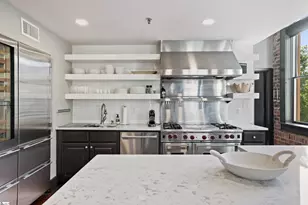 102 N Main St, Greenville, SC 29601 - Photo 15