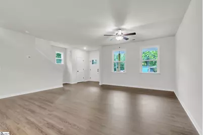 302 Satterfield Drive, Greenville, SC 29611 - Photo 11
