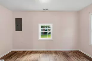 112 Newry Rd, Seneca, SC 29672 - Photo 7
