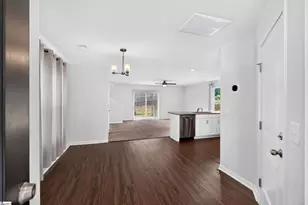 645 Millsgate Cir, Boiling Springs, SC 29316 - Photo 7